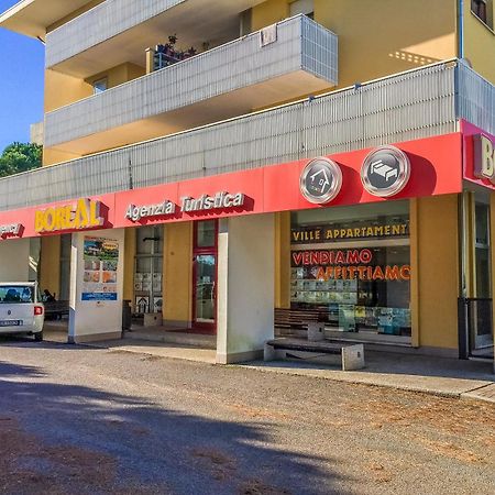 Condominio Clyo Bibione Buitenkant foto