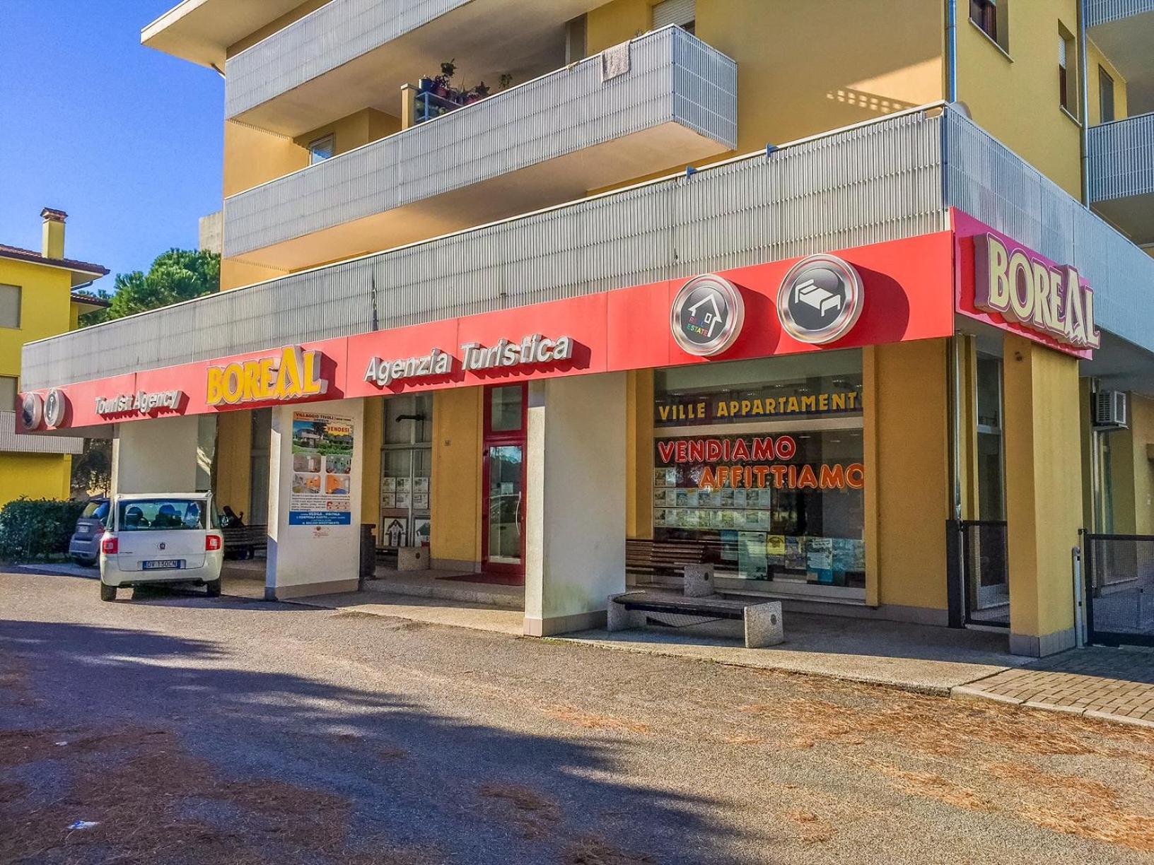 Condominio Clyo Bibione Buitenkant foto