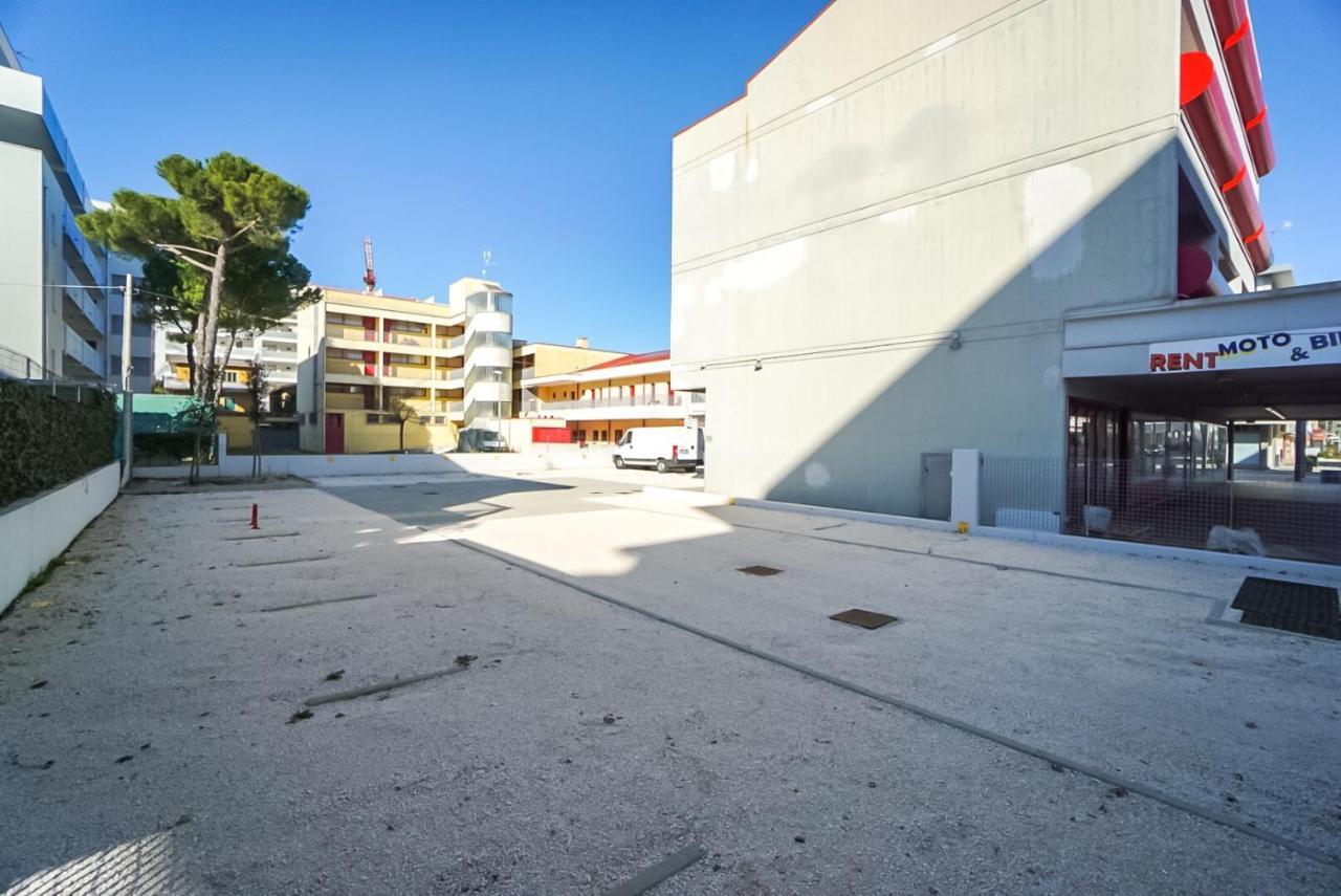 Condominio Clyo Bibione Buitenkant foto